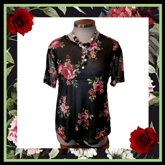ROSES ☆ FLORAL PRINT ☆  BLACK MESH TEE ☆ 2x ☆ NWOT - Picture 1 of 9